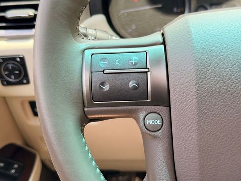 Used 2015 Lexus GX 460 w/ Premium Package AWD/4WD image 29