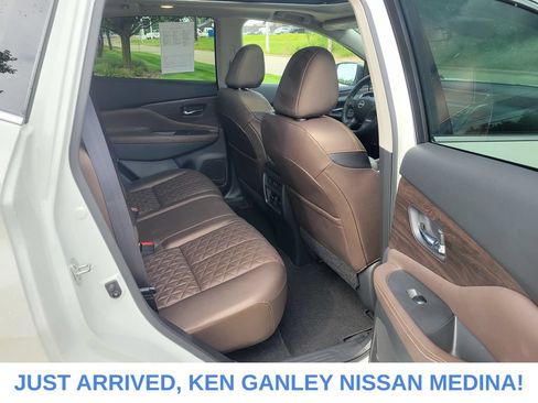 Certified 2024 Nissan Murano Platinum w/ Cargo Package AWD/4WD image 19
