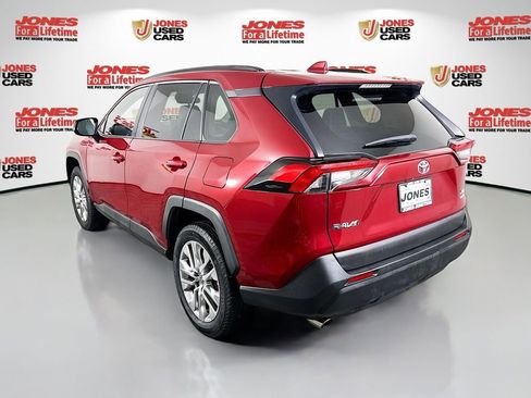 Certified 2024 Toyota RAV4 XLE Premium image 2