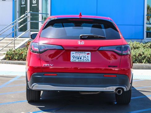 Used 2024 Honda HR-V Sport image 8