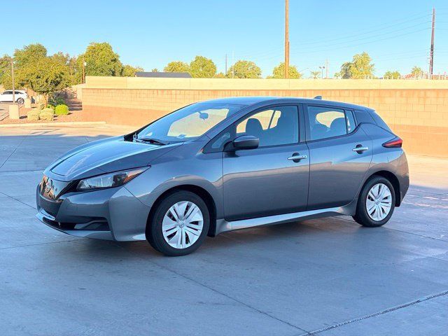 Used 2025 Nissan Leaf S FWD image 40
