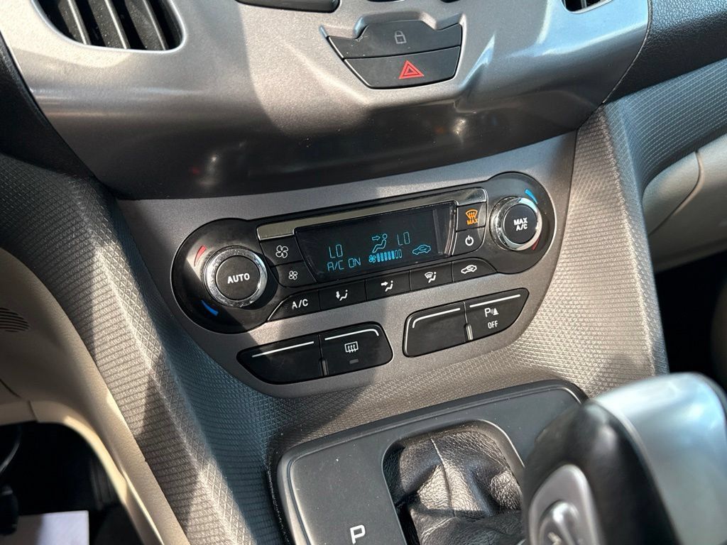 Used 2014 Ford Transit Connect XLT FWD image 31