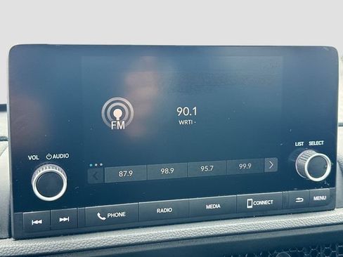 Used 2024 Honda CR-V EX image 18