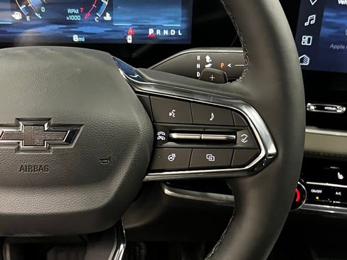 New 2026 Chevrolet Equinox LT FWD image 16