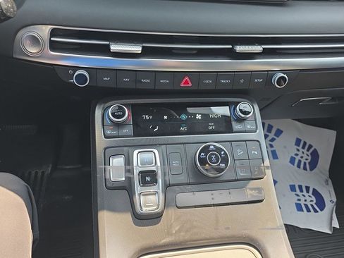 Used 2025 Hyundai Palisade Calligraphy AWD/4WD image 48
