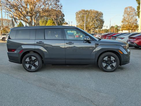 New 2026 Hyundai Santa Fe SE image 3