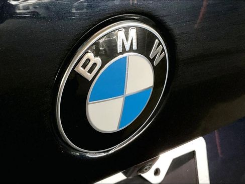 Used 2025 BMW X5 M60i w/ Executive Package image 30