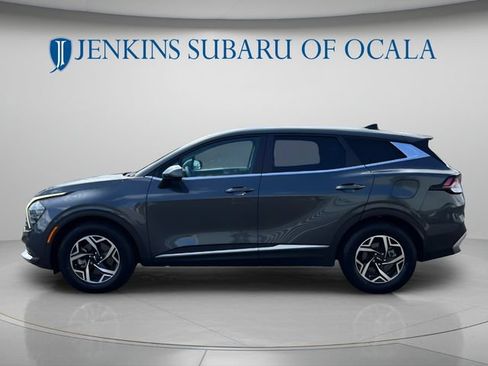 Used 2024 Kia Sportage LX FWD image 6