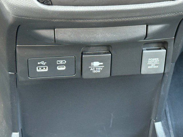 Used 2025 Honda Odyssey Elite image 35
