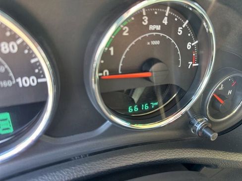 Used 2015 Jeep Wrangler Unlimited Sport w/ Quick Order Package 24S image 16