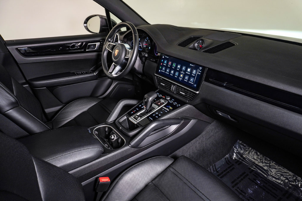 Certified 2023 Porsche Cayenne S AWD/4WD image 14