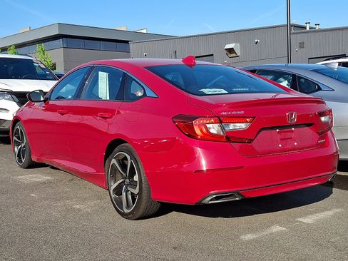 Used 2019 Honda Accord Sport image 3