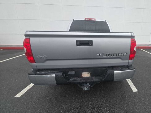 Used 2018 Toyota Tundra SR5 image 5