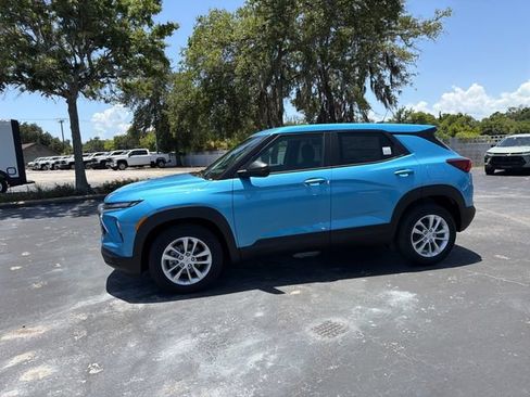 New 2026 Chevrolet TrailBlazer LS w/ LS Convenience Package FWD image 3