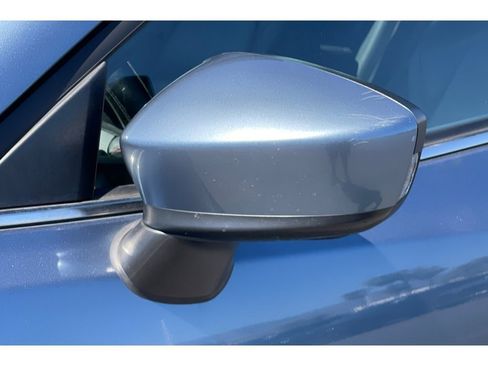 Used 2015 MAZDA MAZDA3 i Grand Touring image 11