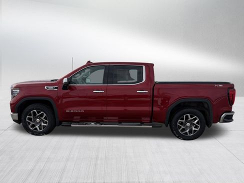 Used 2023 GMC Sierra 1500 SLT w/ SLT Premium Package image 4