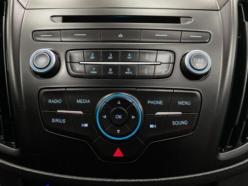 Used 2017 Ford Escape SE image 23