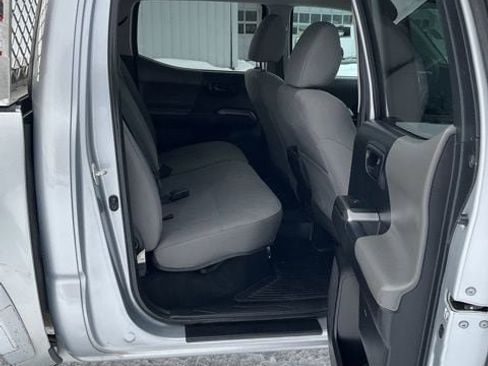 Used 2019 Toyota Tacoma SR5 image 14