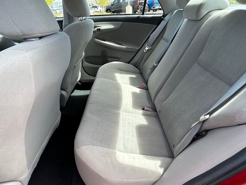 Used 2013 Toyota Corolla LE image 20