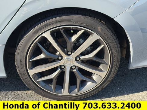 Certified 2024 Honda Civic Touring image 29