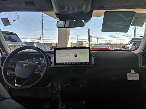 Used 2025 Ford Bronco Sport Outer Banks w/ Outer Banks Tech Package+ image 14