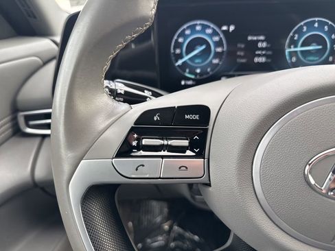 Used 2023 Hyundai Elantra SEL w/ Convenience Package image 25