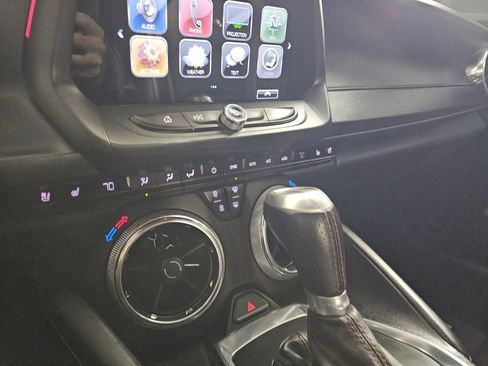 Used 2017 Chevrolet Camaro SS image 28