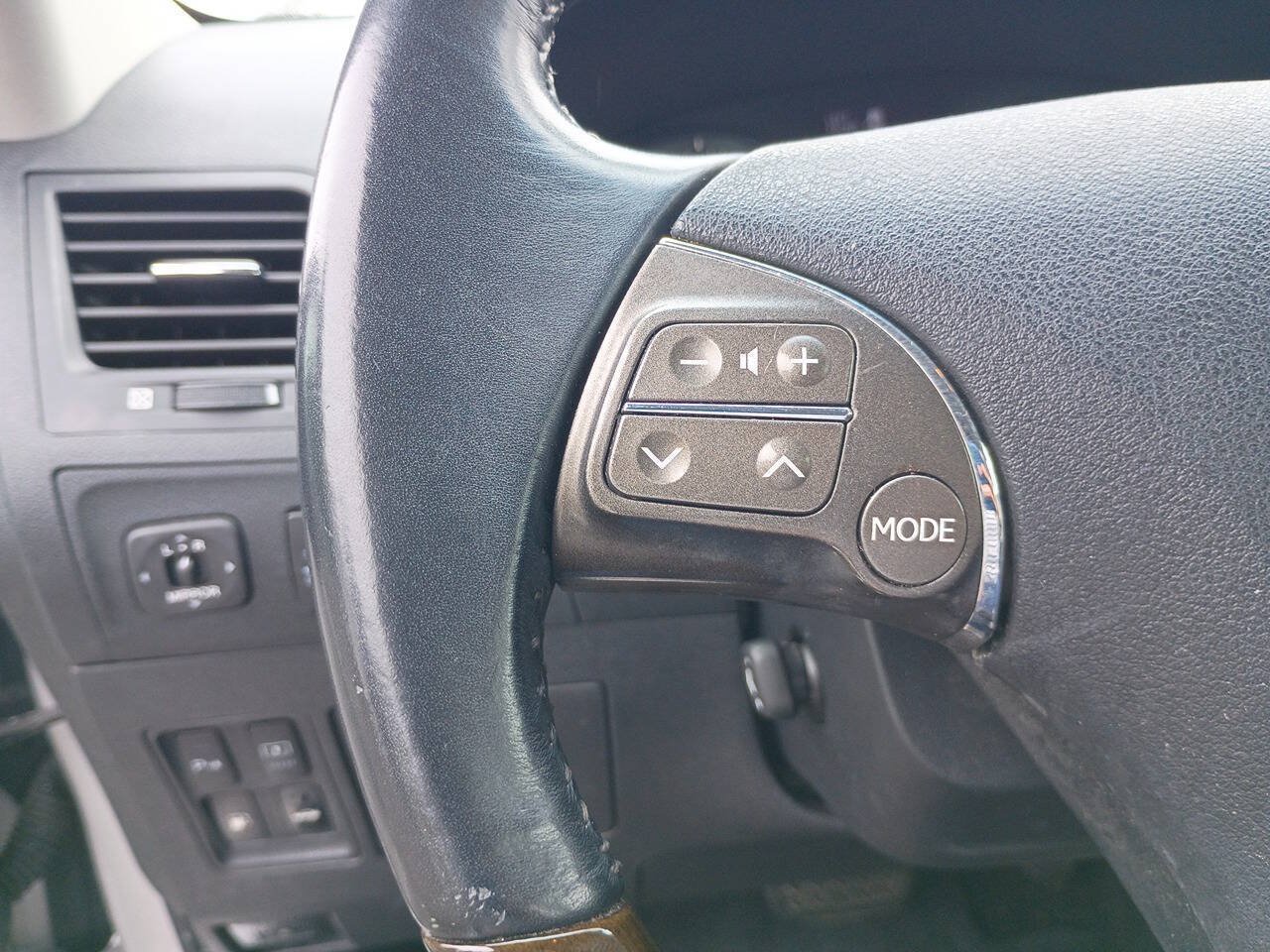 Used 2010 Lexus ES 350 w/ Preferred Accessory Package FWD image 20