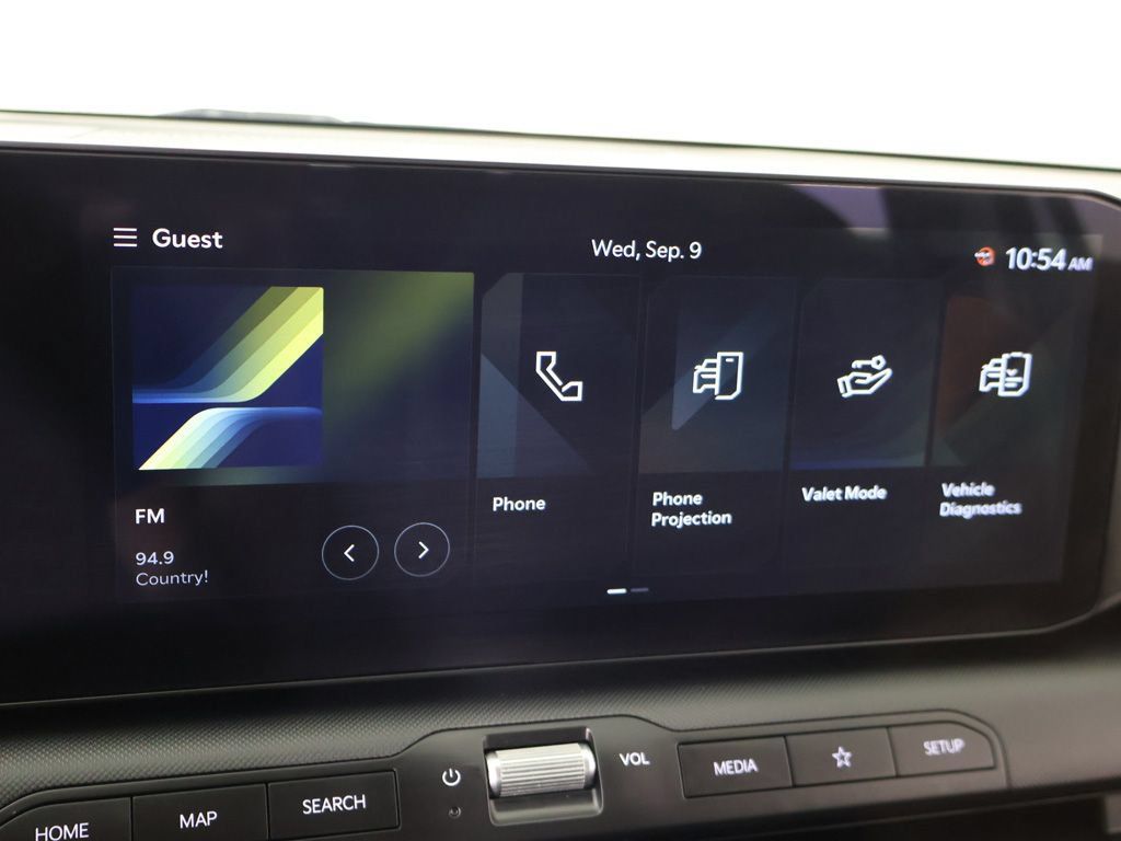 Certified 2025 Kia K4 FWD image 44
