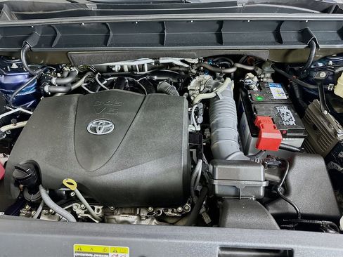 Used 2020 Toyota Highlander Limited image 31