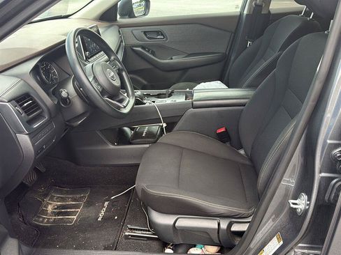 Used 2023 Nissan Rogue S FWD image 12