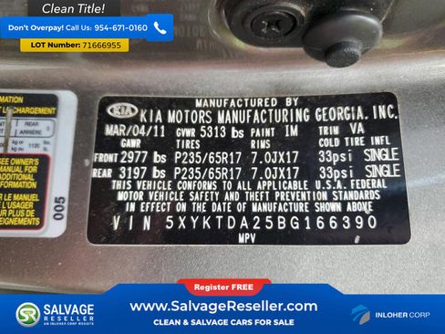 Used 2011 Kia Sorento LX image 17