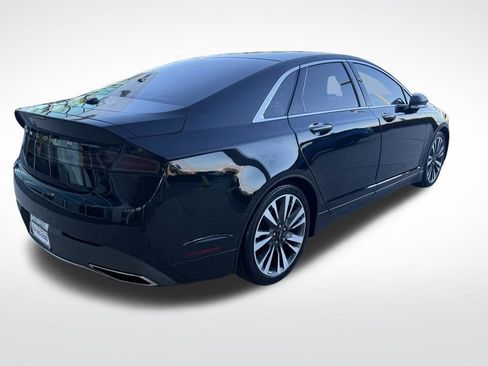 Used 2018 Lincoln MKZ Reserve w/ Technology Package FWD image 4