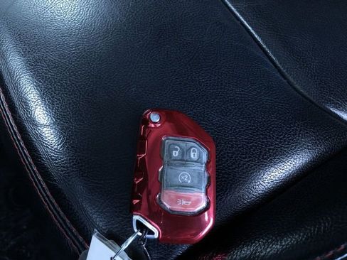 Used 2020 Jeep Gladiator Rubicon image 32