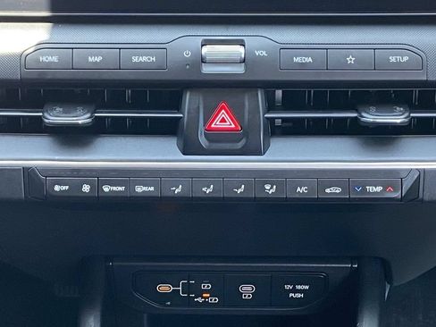 Used 2025 Kia K4 FWD image 32