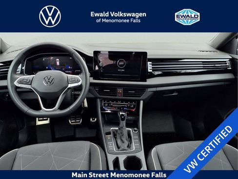 Used 2026 Volkswagen Jetta Sport FWD image 19