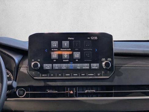 Used 2024 Mitsubishi Outlander SE image 19