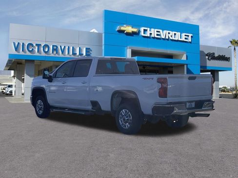 Used 2025 Chevrolet Silverado 2500 LT w/ Convenience Package image 7