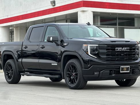 New 2026 GMC Sierra 1500 Elevation w/ Elevation Premium Package image 9