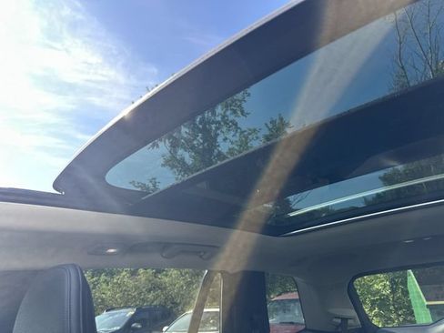 Used 2023 Volvo XC90 B6 Plus w/ Protection Package Premier AWD/4WD image 19