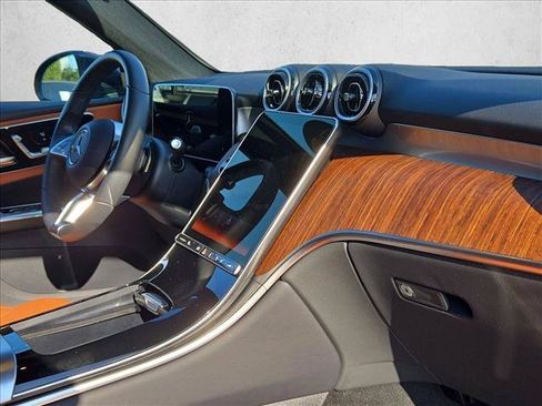 Certified 2026 Mercedes-Benz GLC 300 image 17
