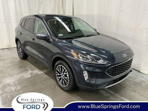 Used 2022 Ford Escape SEL w/ Technology Package FWD image 1