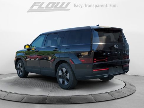 Used 2026 Hyundai Santa Fe SE AWD/4WD image 5