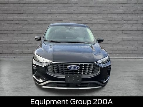New 2026 Ford Escape Active w/ Cold Weather Package AWD/4WD image 2