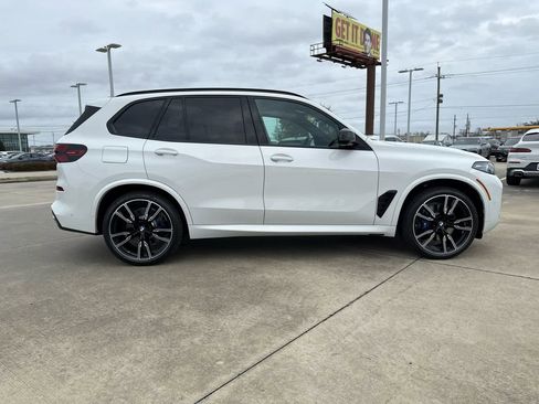 New 2025 BMW X5 M60i w/ Executive Package image 4
