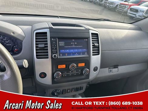 Used 2020 Nissan Frontier SV w/ Midnight Edition Floor Mats image 21