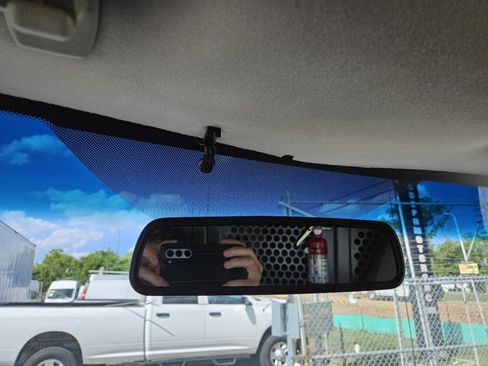 Used 2014 Chevrolet Express 1500 RWD image 40