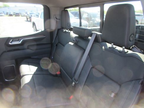 New 2026 GMC Sierra 1500 SLT w/ SLT Premium Plus Package AWD/4WD image 13