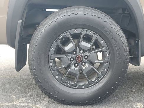 Certified 2023 Nissan Frontier PRO-4X w/ Pro-4X Premium Package AWD/4WD image 5