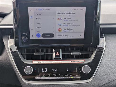 Used 2025 Toyota Corolla LE image 12